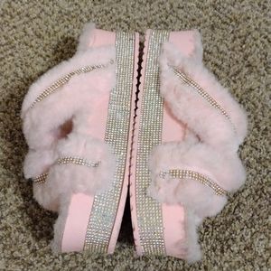 Pazzle Pink Rhinestone Slides Shoes Girly Rhinestones Size 7 Furry Fuzzy Fur